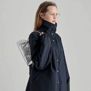 MARGESHERWOOD BESSETTE SHOULDER BAG (Silver Crinkle)